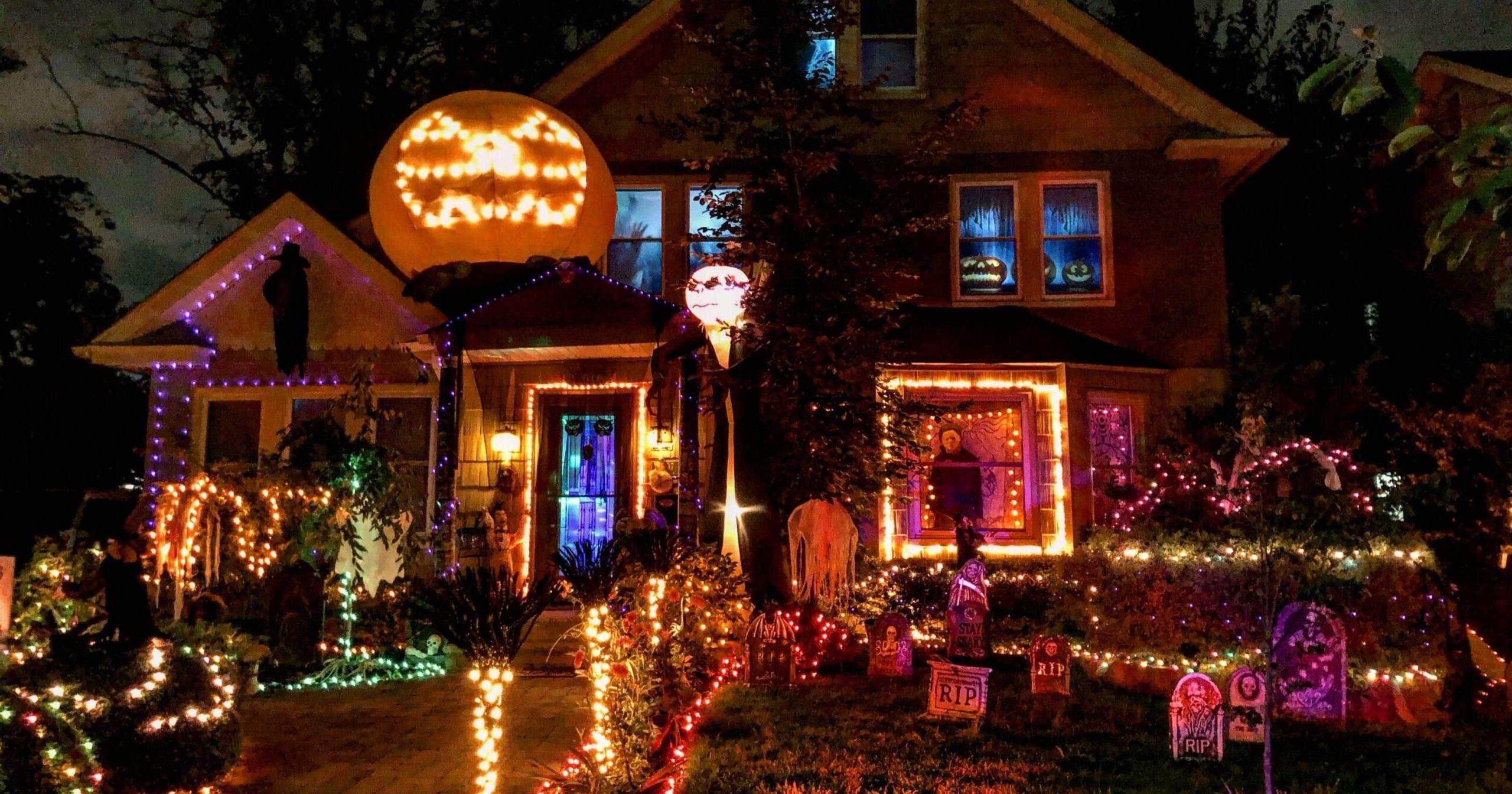 HALLOWEEN DECORATION